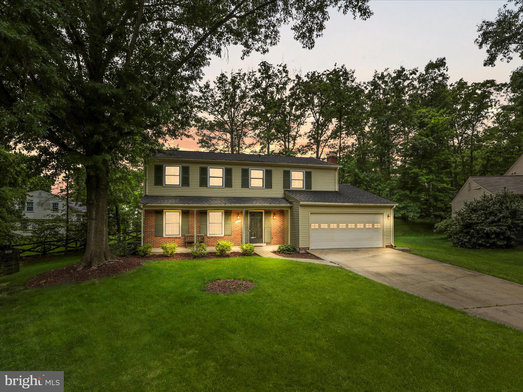 12160 PINENEEDLE COURT