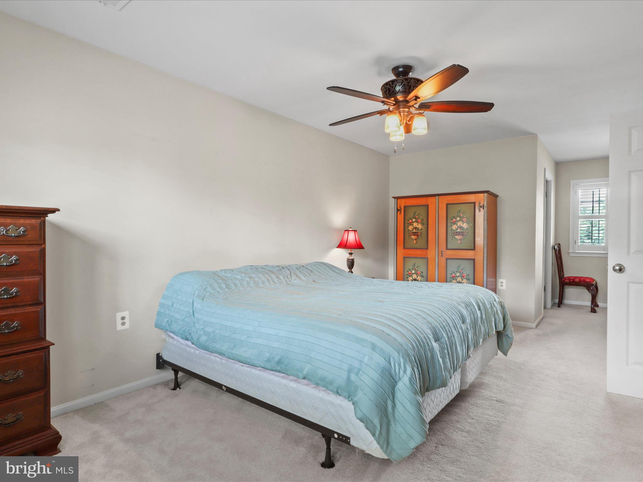 12160 PINENEEDLE COURT