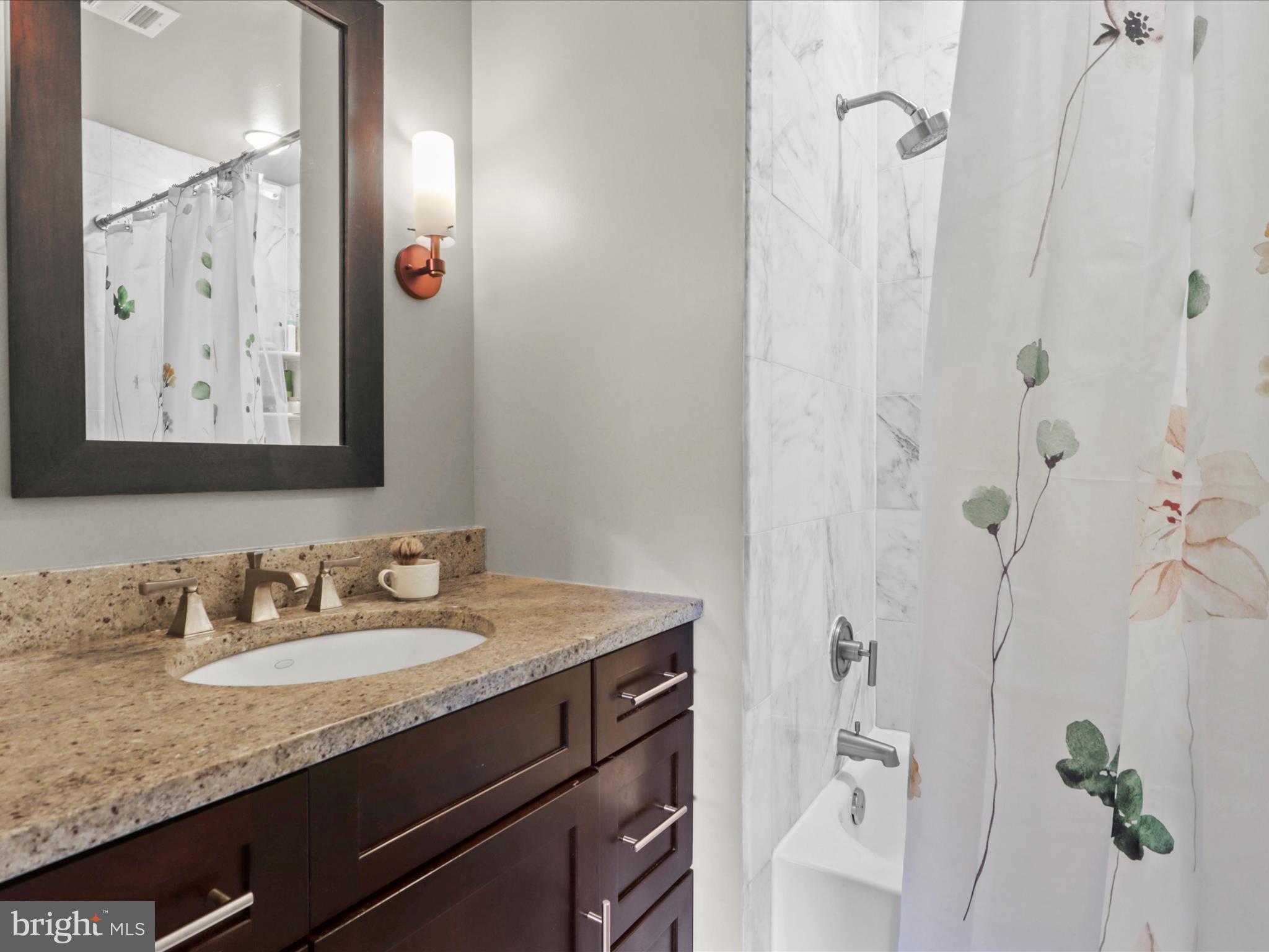 12160 PINENEEDLE COURT