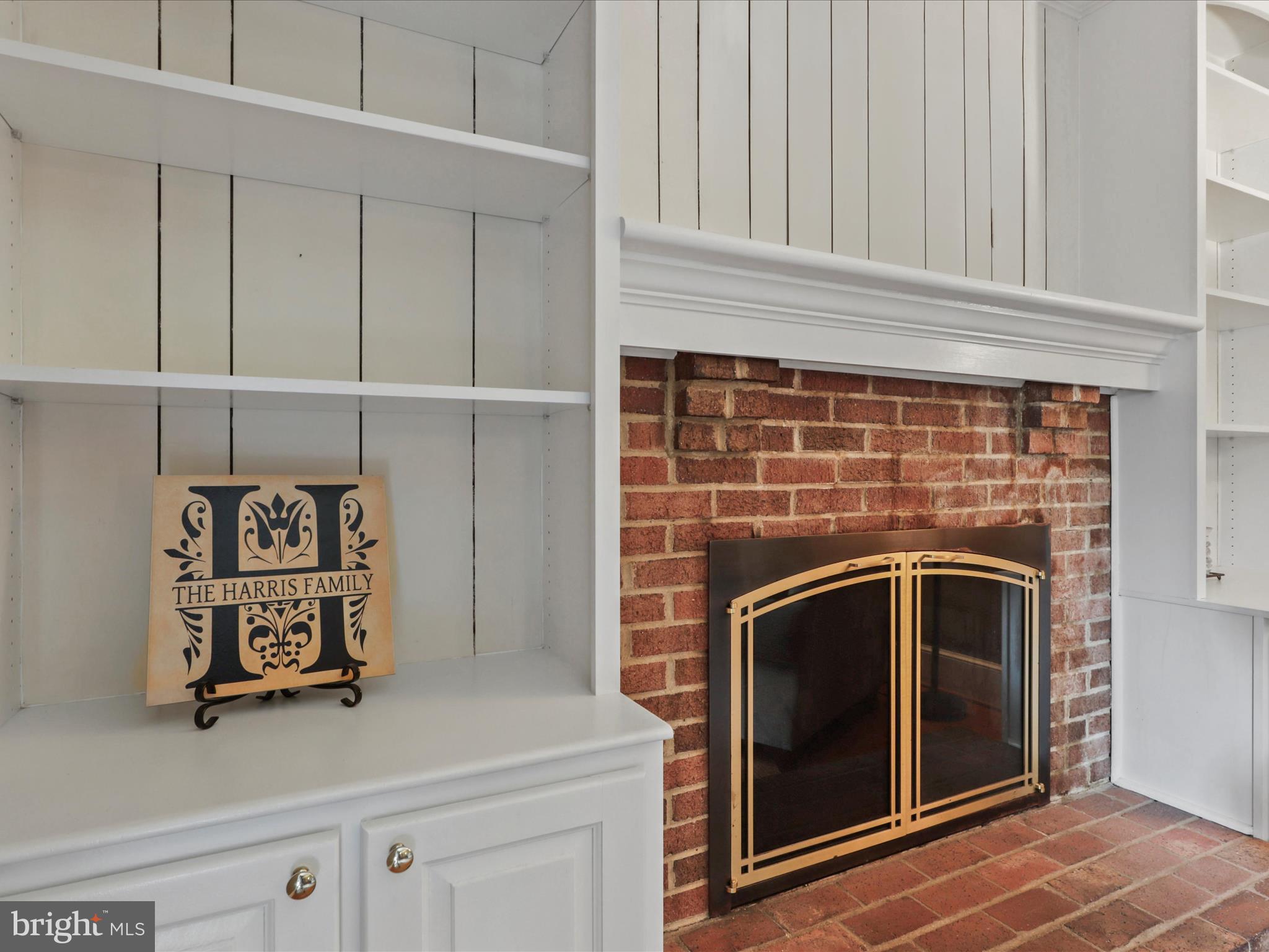 12160 PINENEEDLE COURT