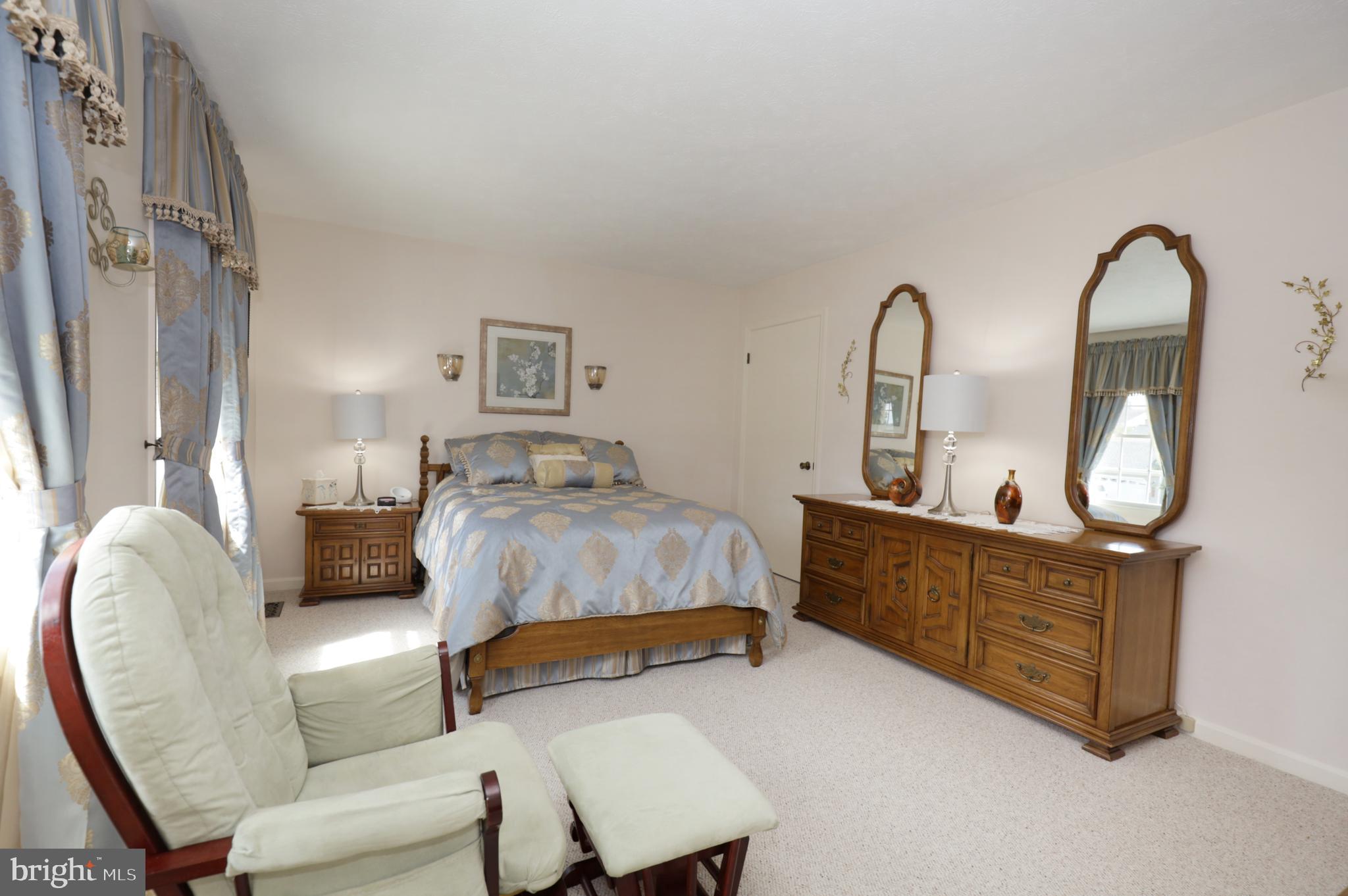 7622 MICHELLE COURT