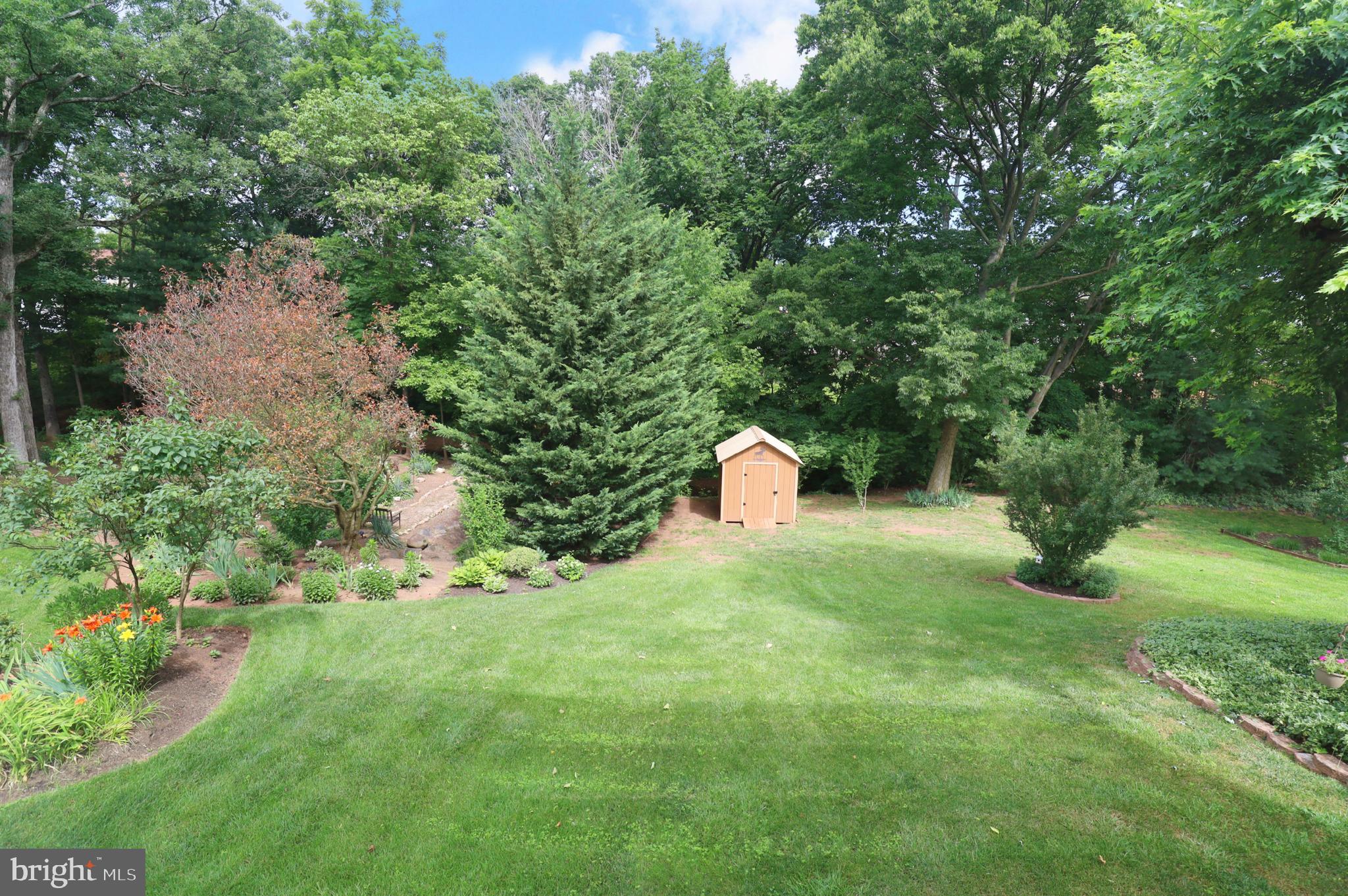 7622 MICHELLE COURT
