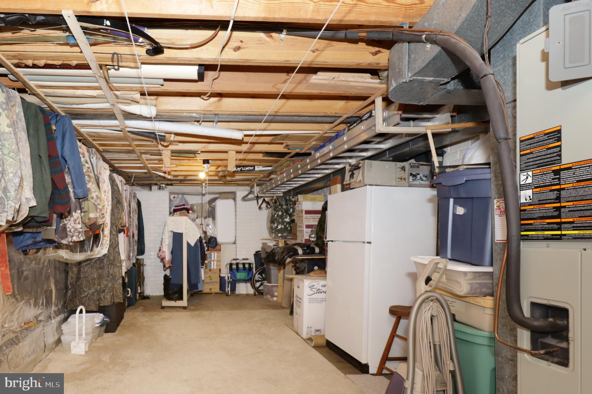 7622 MICHELLE COURT