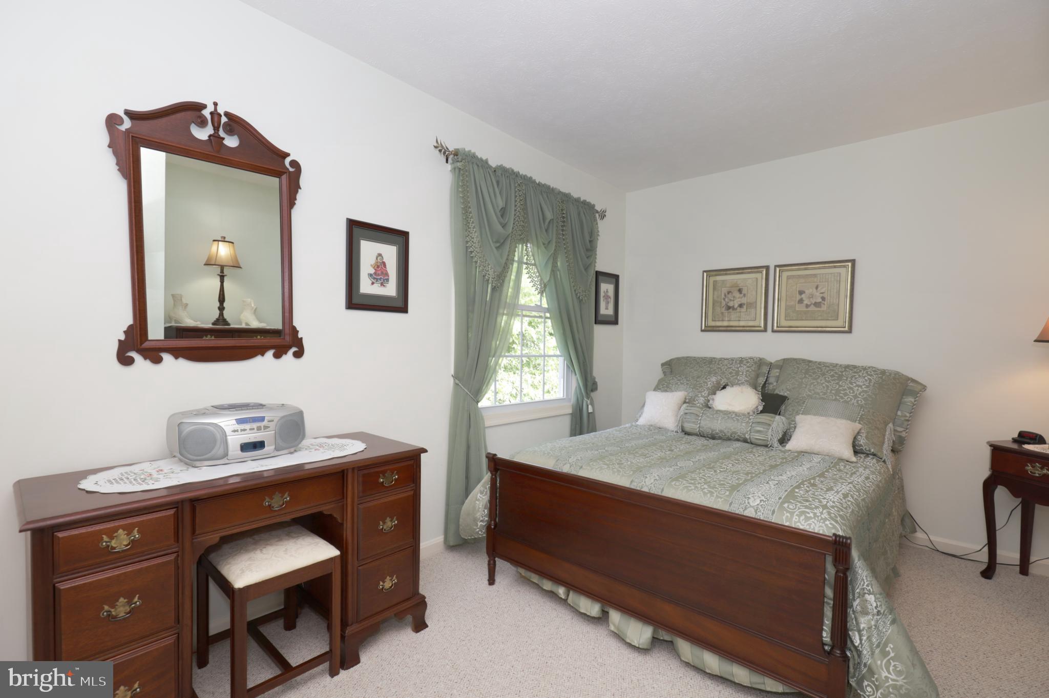 7622 MICHELLE COURT