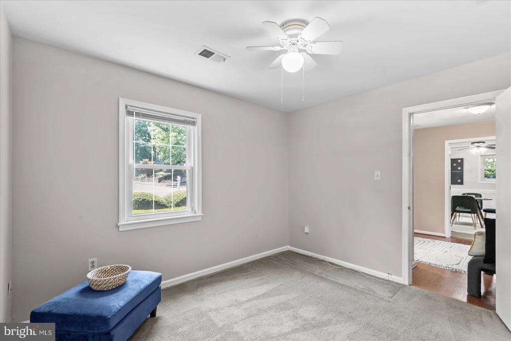 16222 EDGEWOOD DRIVE