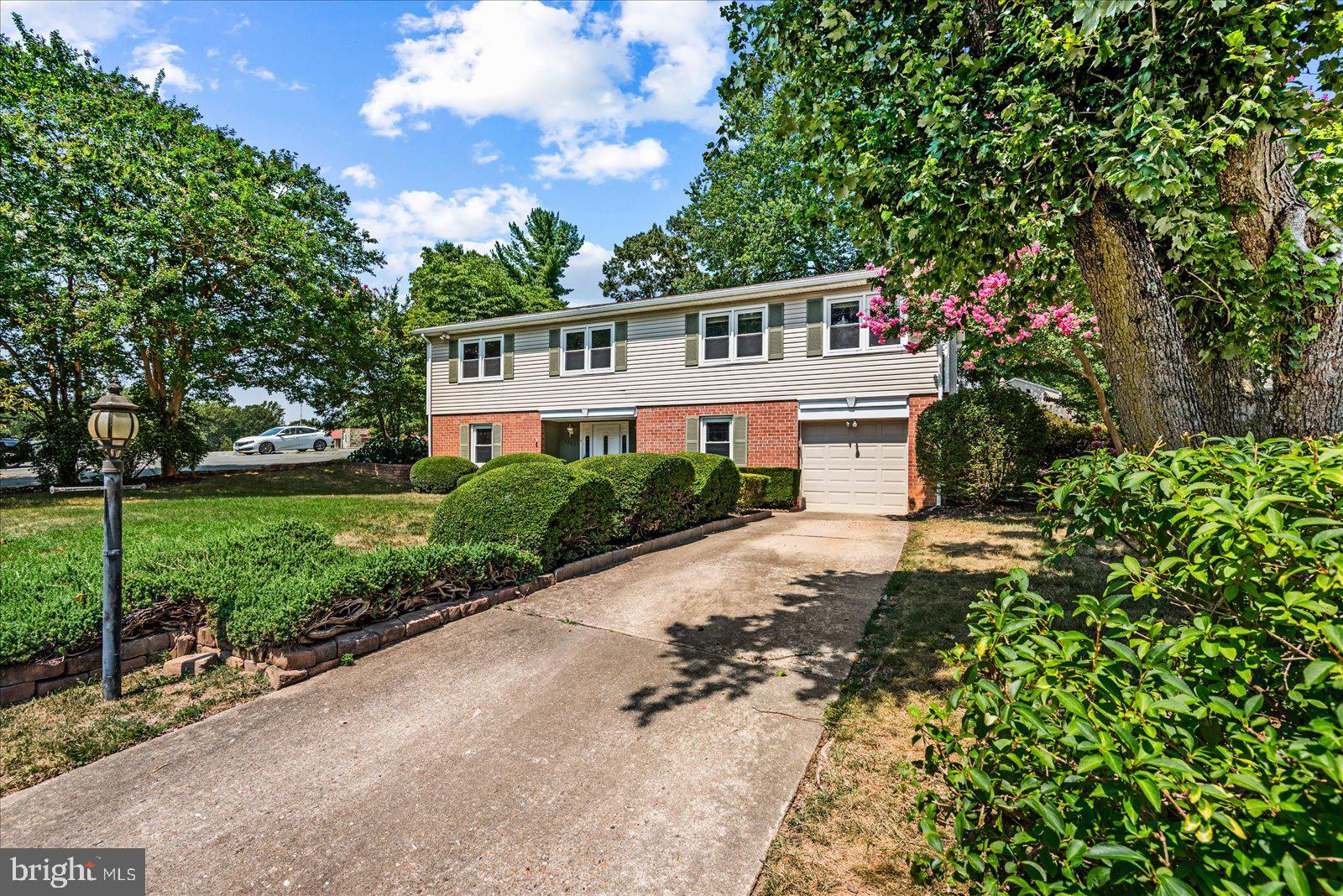 16222 EDGEWOOD DRIVE