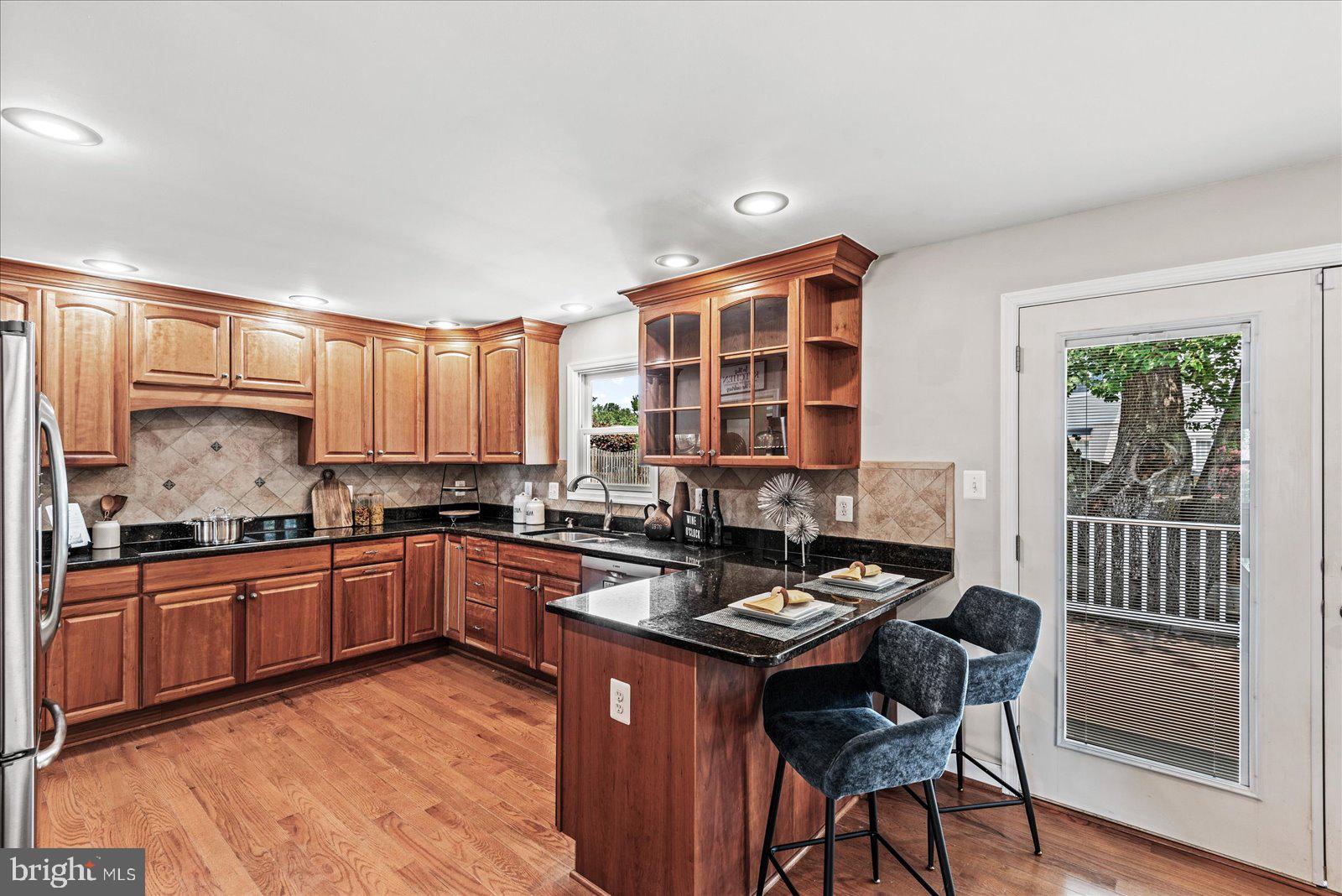 16222 EDGEWOOD DRIVE