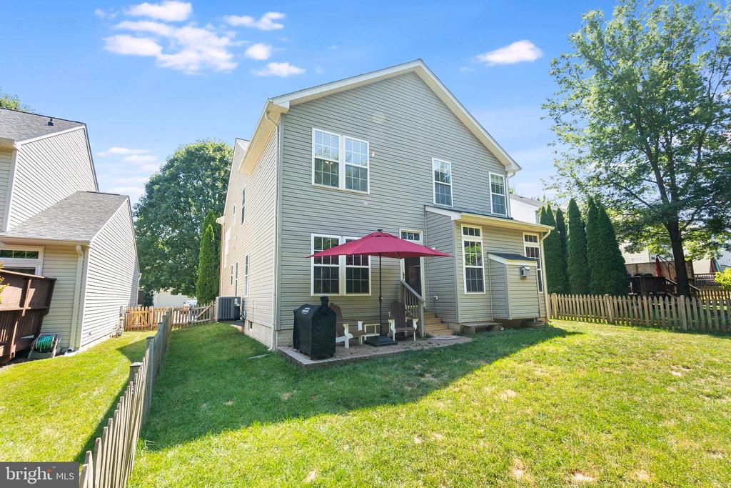 14872 LINKS POND CIRCLE