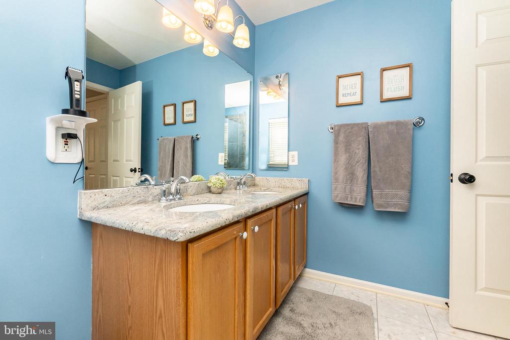 14872 LINKS POND CIRCLE