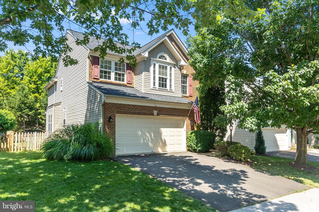 14872 LINKS POND CIRCLE