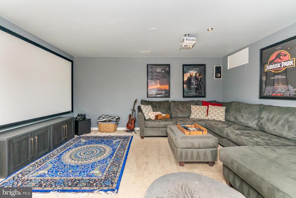 14872 LINKS POND CIRCLE