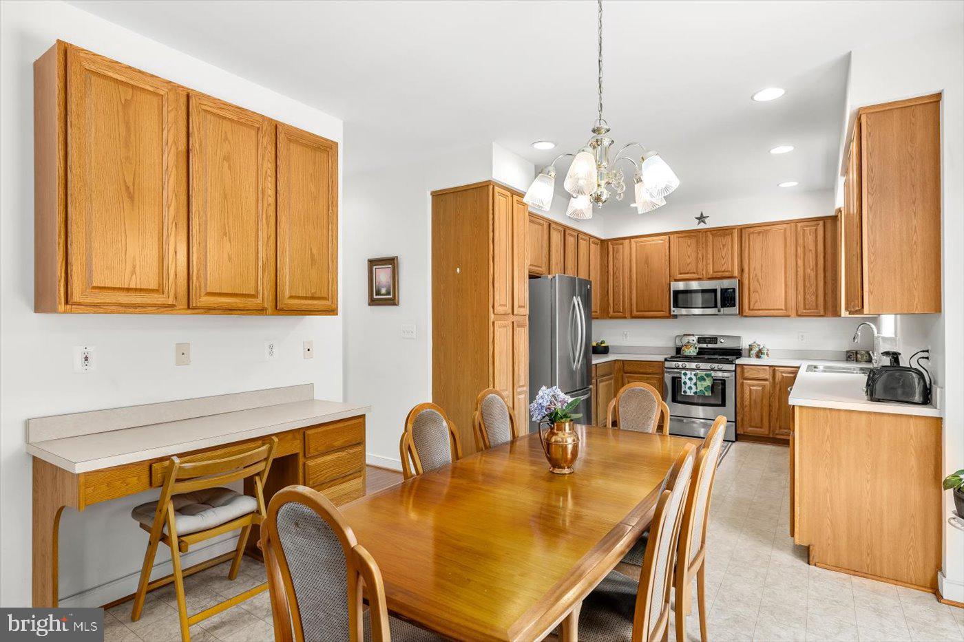 5916 TALMADGE DRIVE
