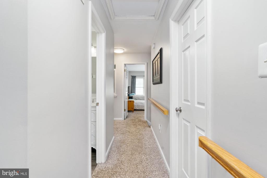 15053 GREENMOUNT DRIVE