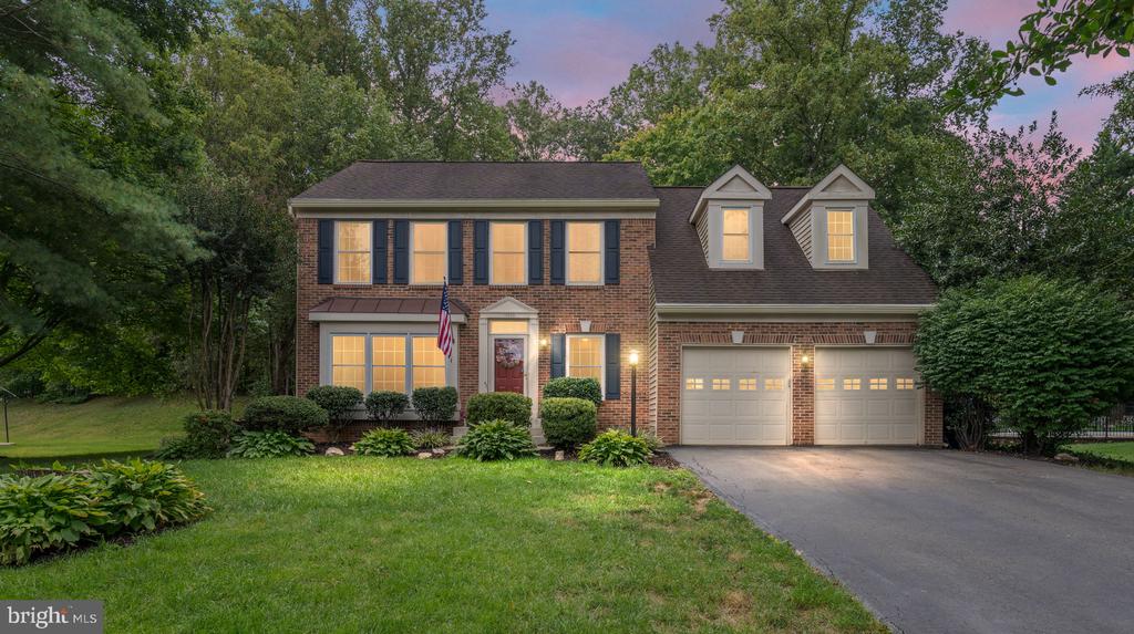 15053 GREENMOUNT DRIVE