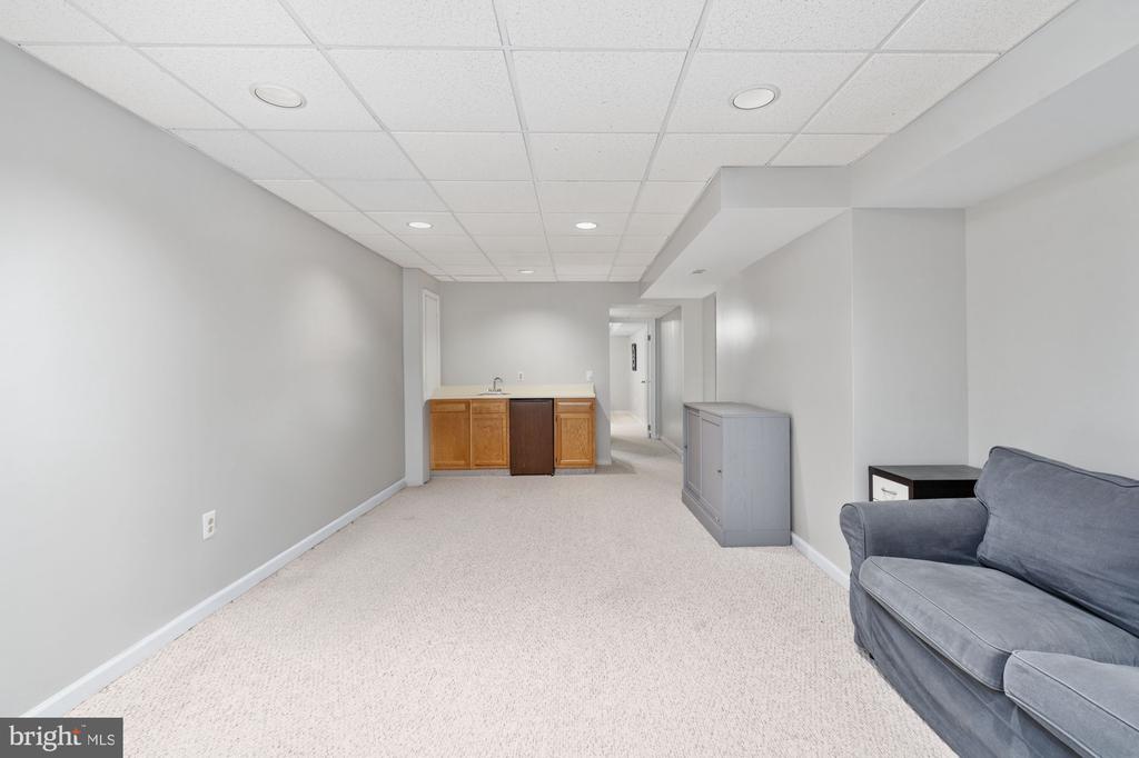 15053 GREENMOUNT DRIVE