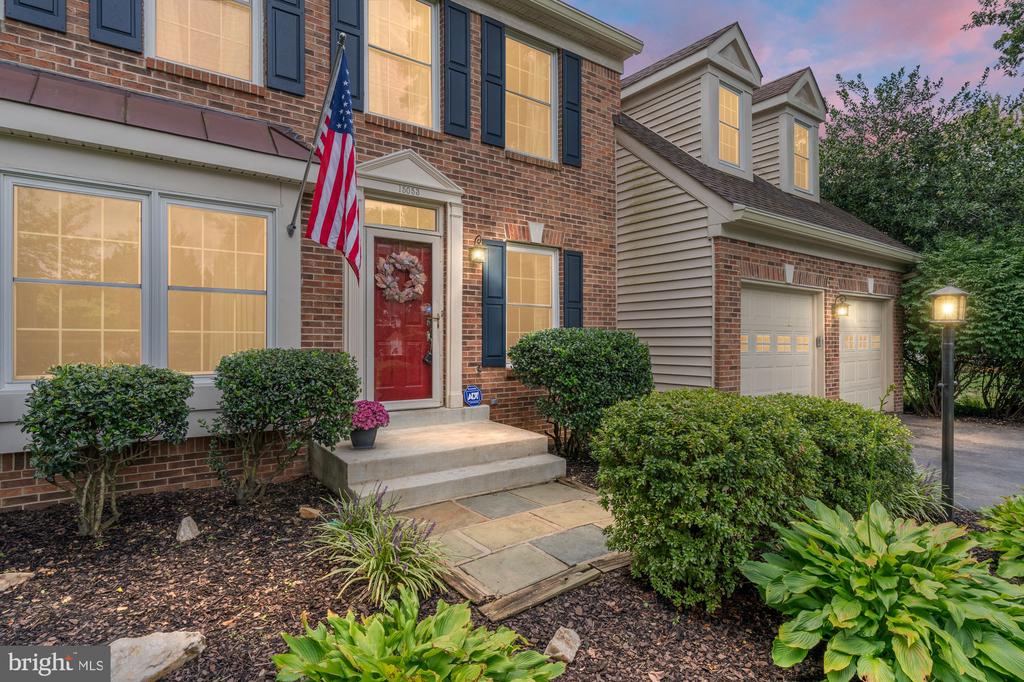 15053 GREENMOUNT DRIVE