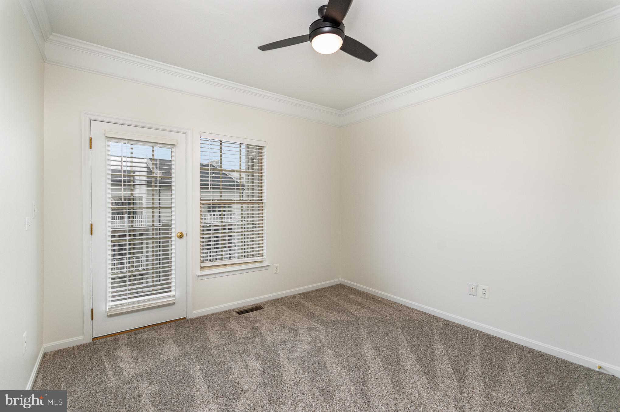 8011 CRESCENT PARK DRIVE 182