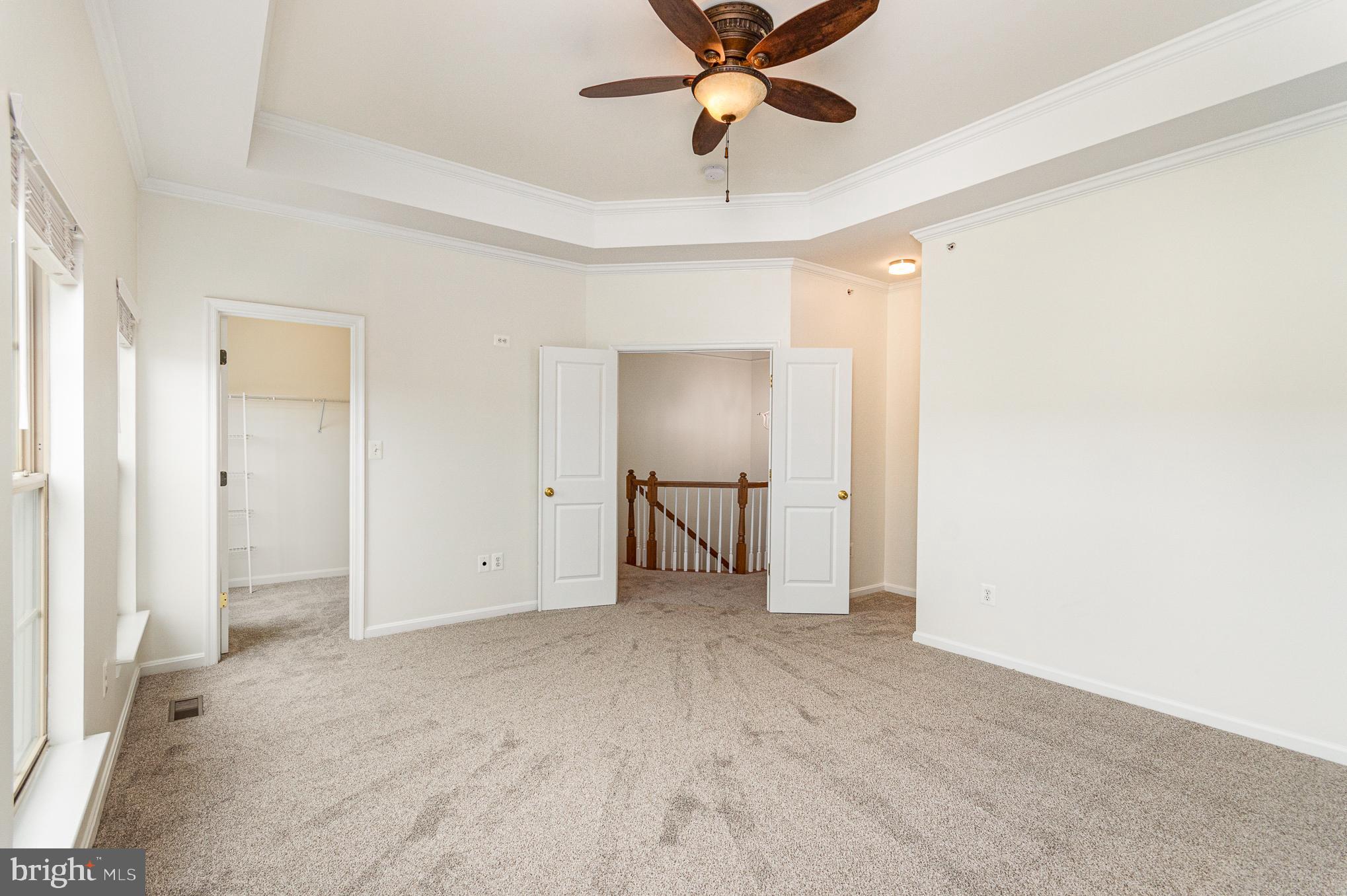 8011 CRESCENT PARK DRIVE 182