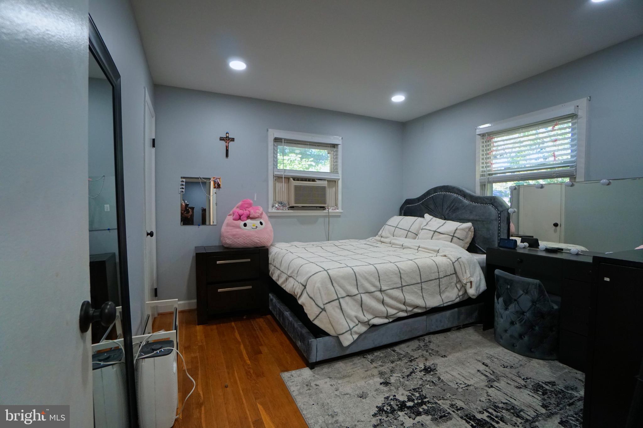 14441 MERIDIAN DRIVE