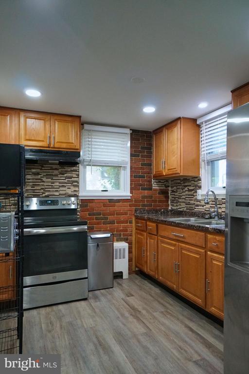 14441 MERIDIAN DRIVE