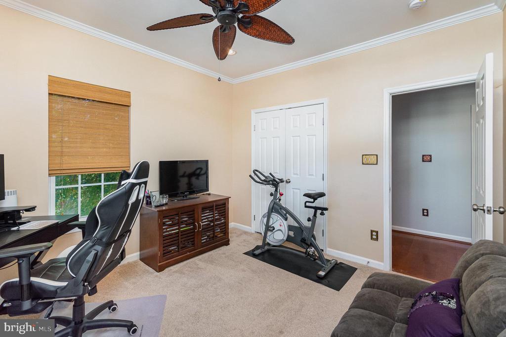 2696 SHEFFIELD HILL WAY 224