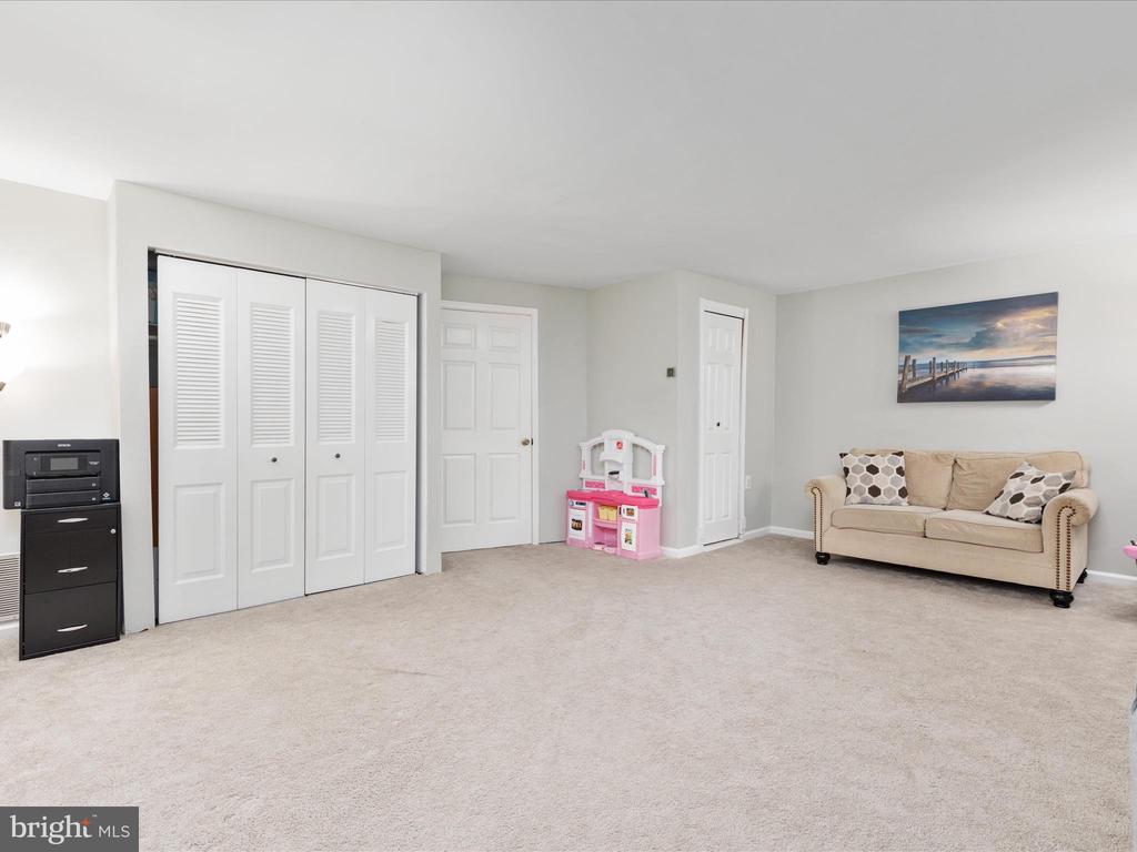 10910 MISSION RIDGE DRIVE