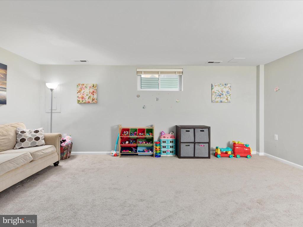 10910 MISSION RIDGE DRIVE