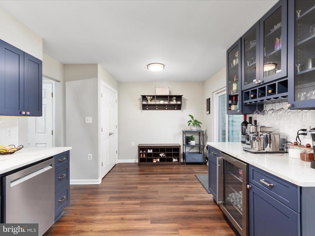 10910 MISSION RIDGE DRIVE