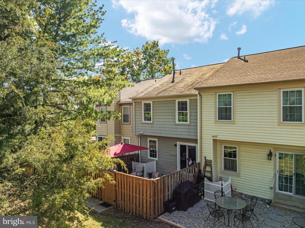 10910 MISSION RIDGE DRIVE