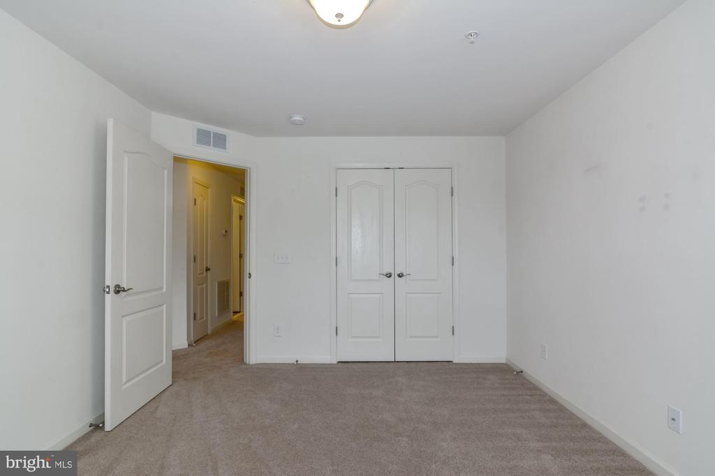 2251 KEW GARDENS DRIVE