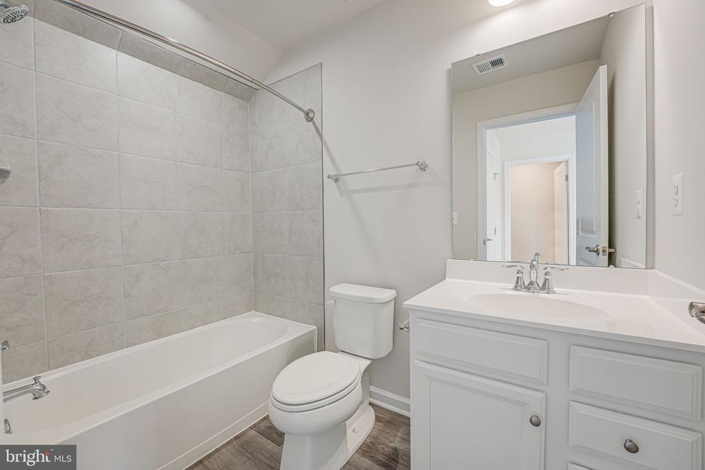 18343 REAPER HILL COURT