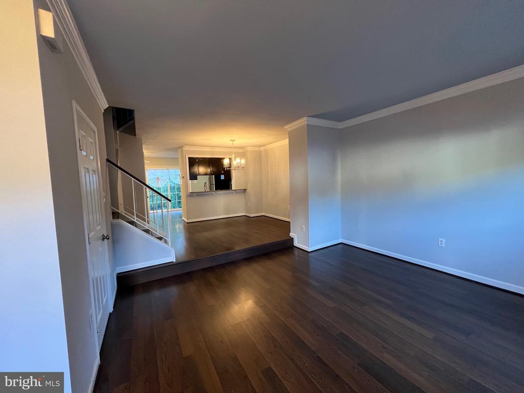 12106 PRESIDIO WAY