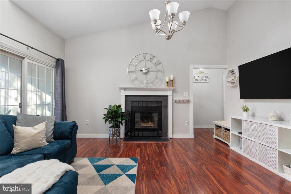 2790 BORDEAUX PLACE