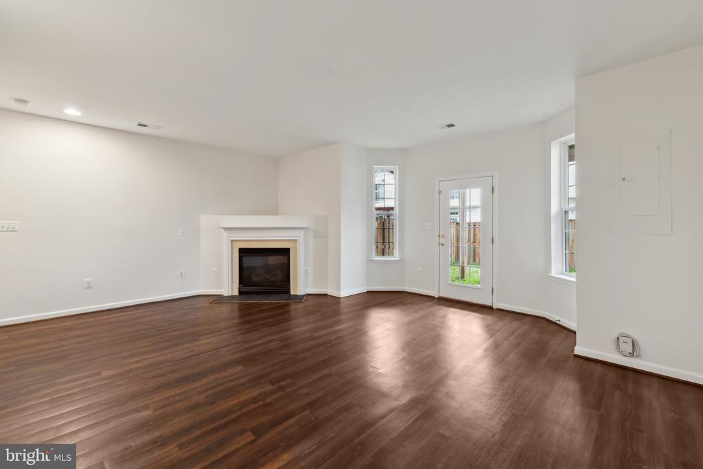 17614 HARPERS FERRY DRIVE