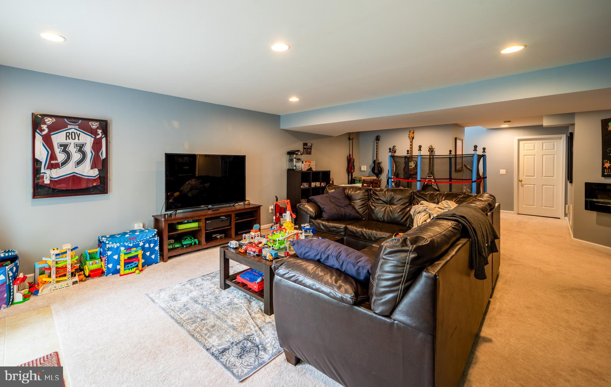 18081 CAMDENHURST DRIVE