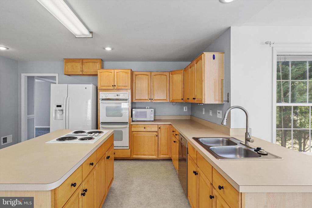 5099 LEATHERBACK ROAD