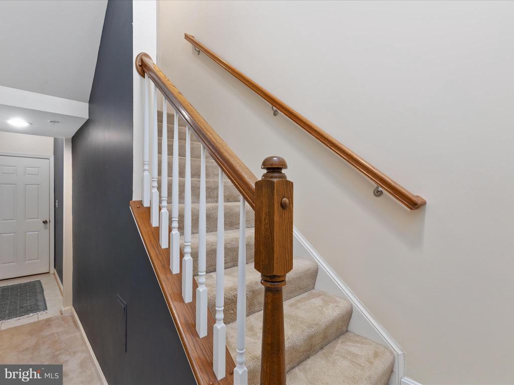 7734 CEDAR BRANCH DRIVE
