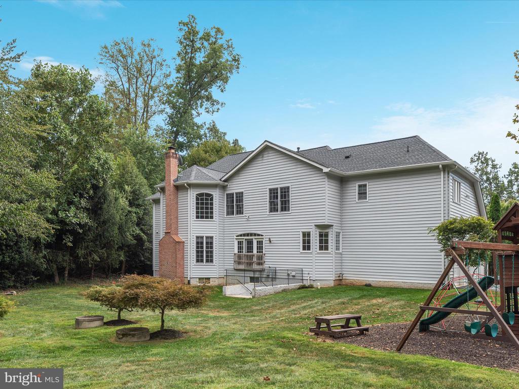 10117 CARLINGTON VALLEY COURT