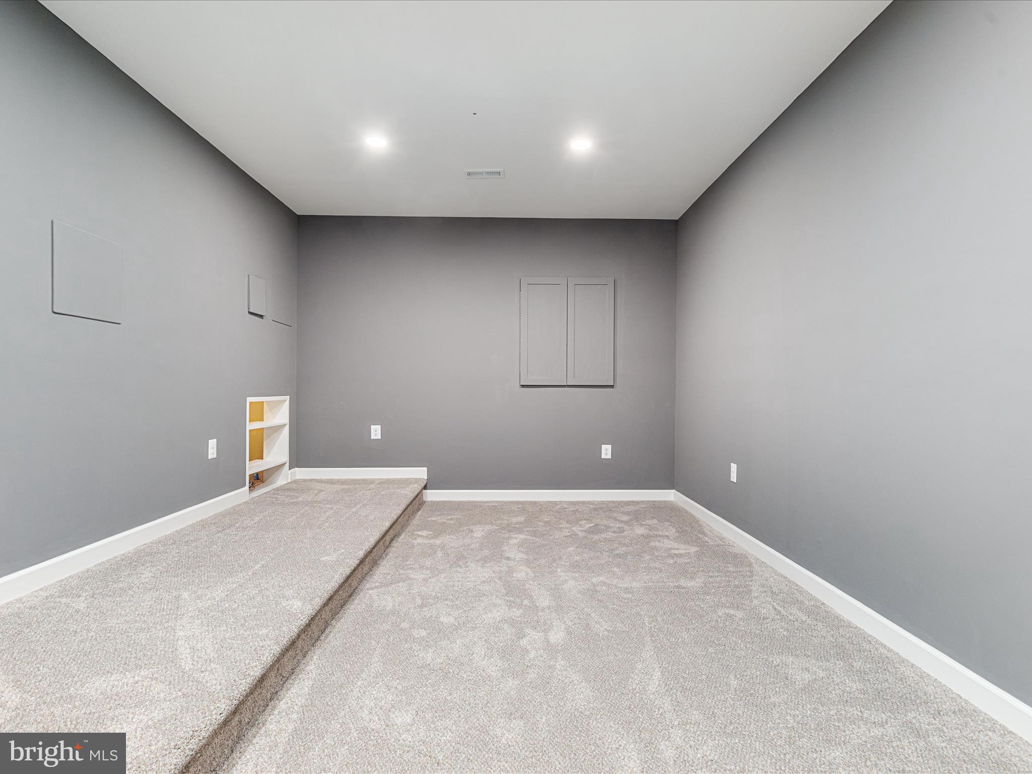 10117 CARLINGTON VALLEY COURT