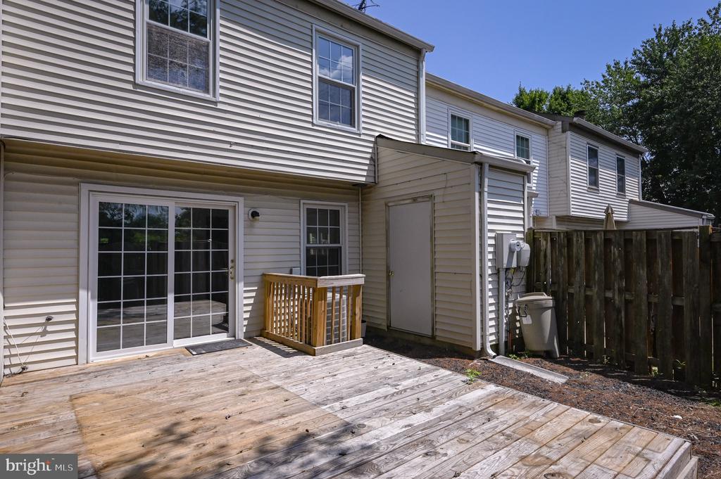 3513 LEGERE COURT