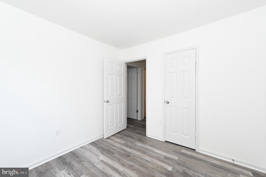 3513 LEGERE COURT