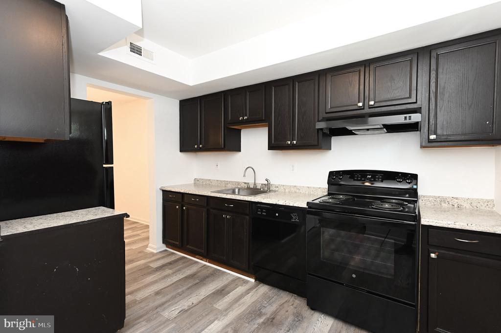 3513 LEGERE COURT