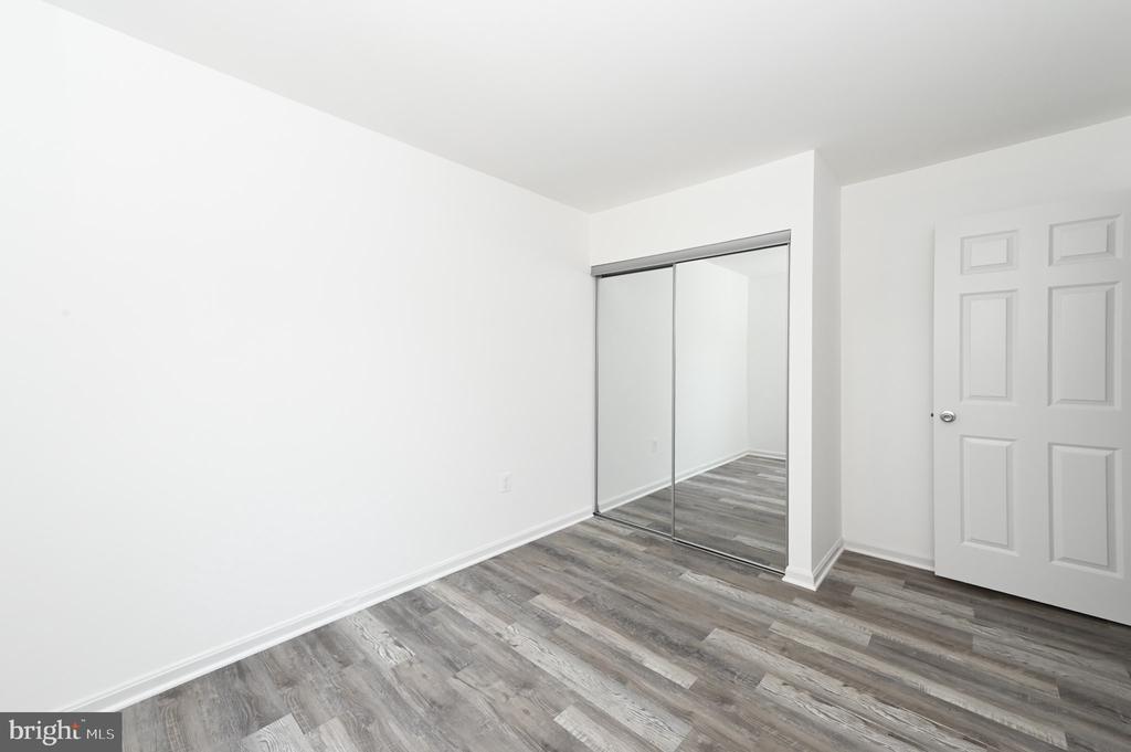 3513 LEGERE COURT