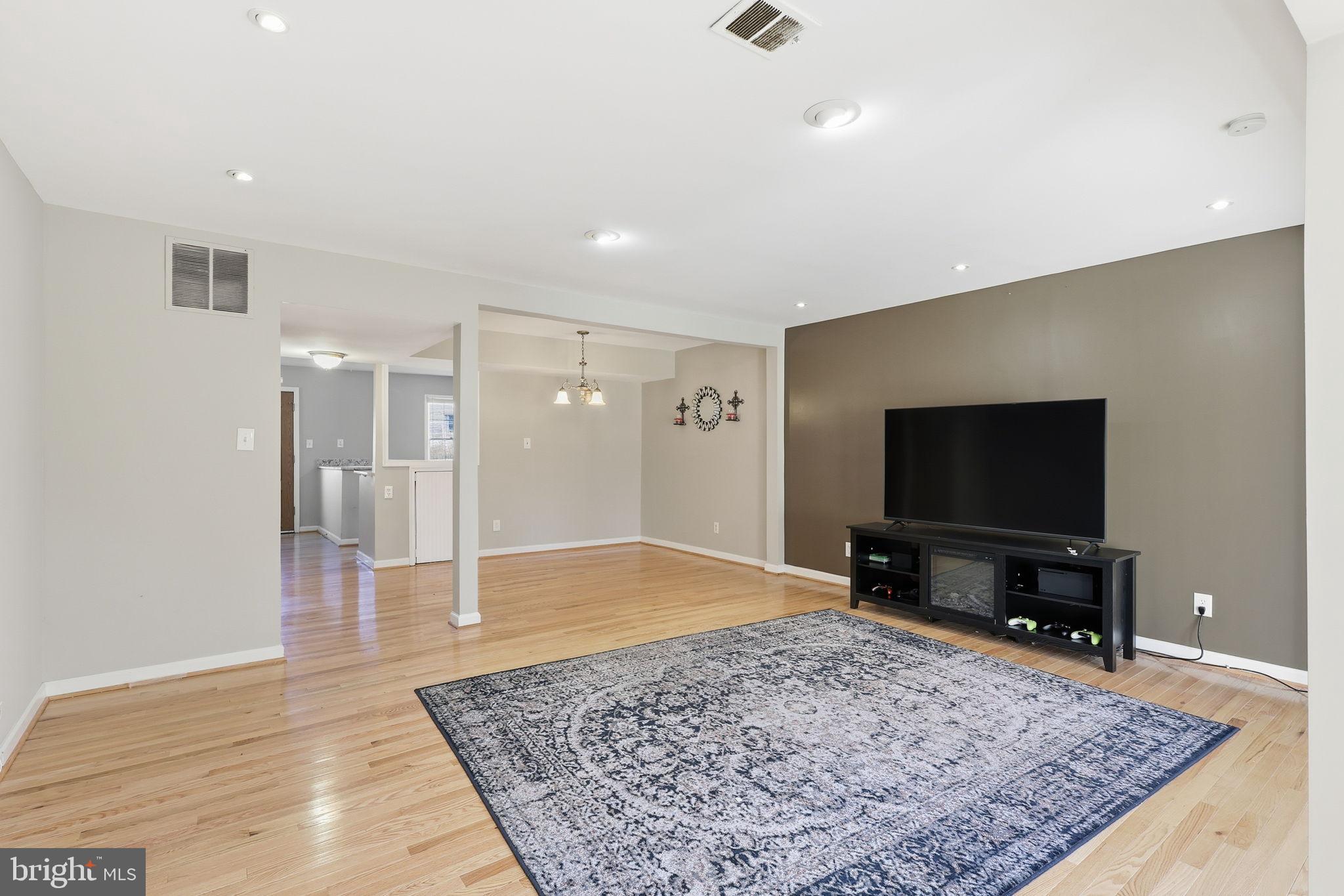 2942 WETHERBURN COURT