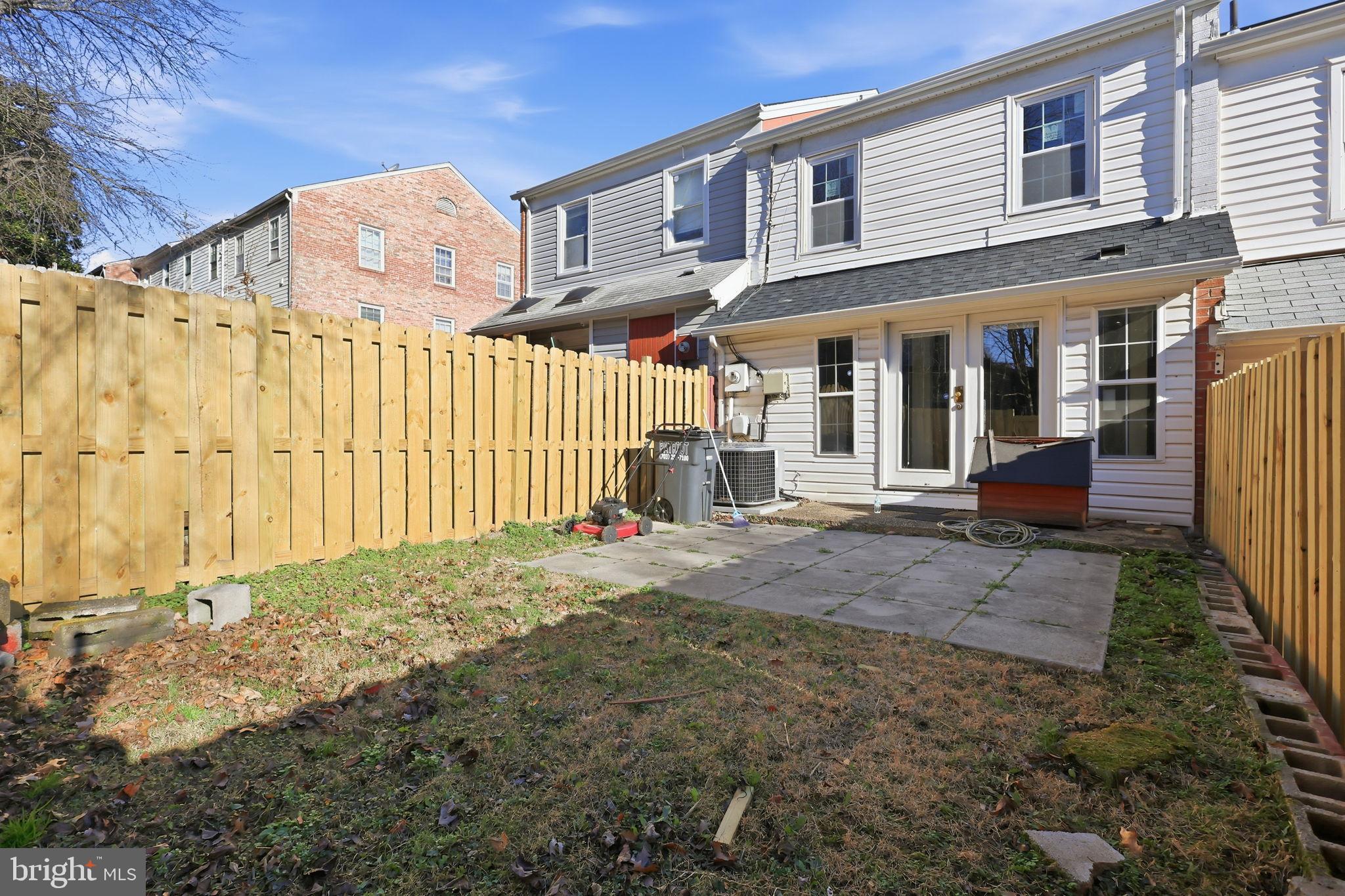 2942 WETHERBURN COURT