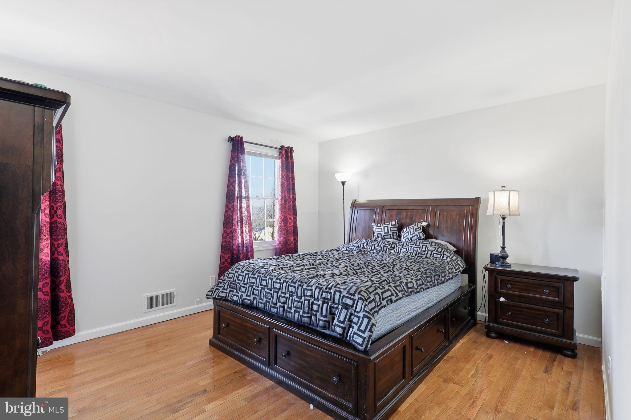 2942 WETHERBURN COURT