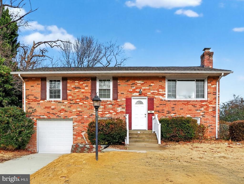 1607 ASHFORD PLACE