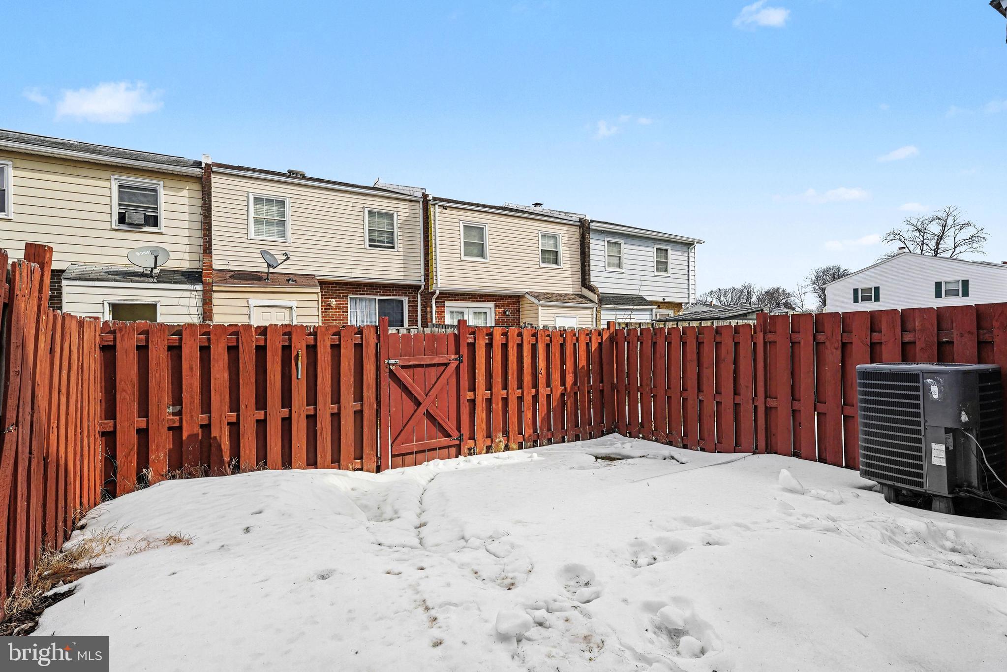 2502 SEDGEWICK PLACE