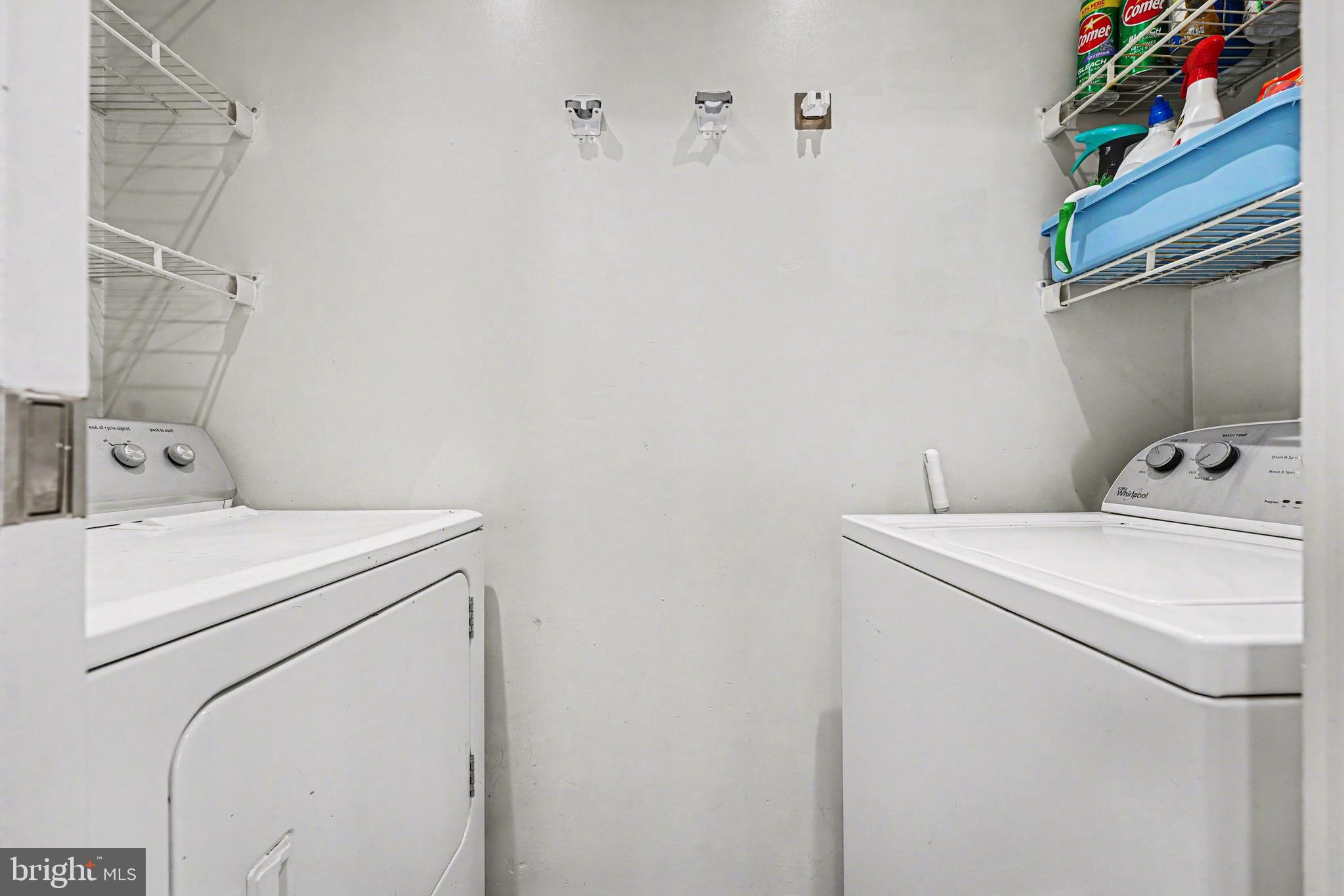 2502 SEDGEWICK PLACE