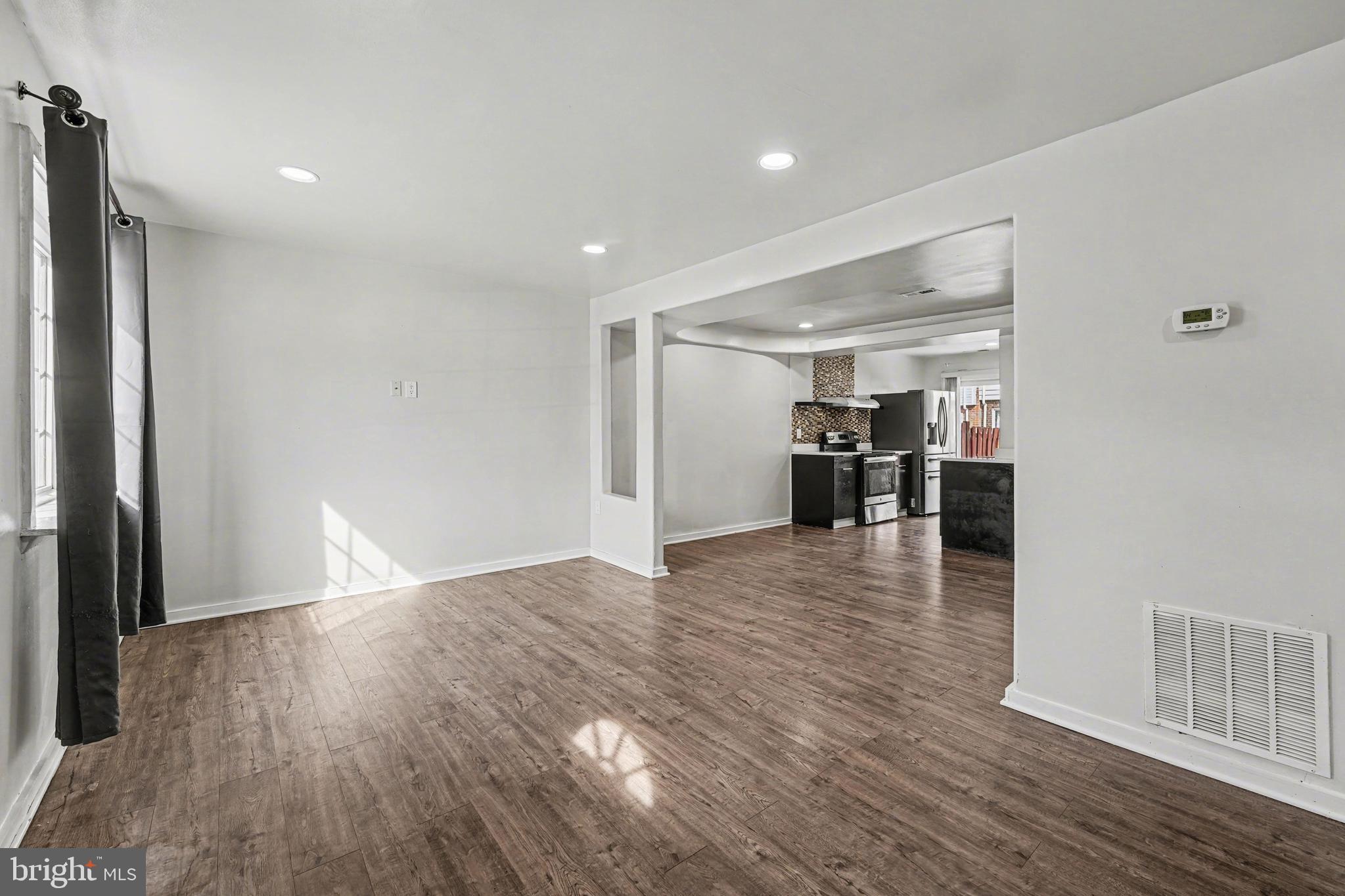 2502 SEDGEWICK PLACE